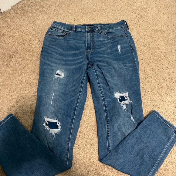 Women’s Aeropostale Jeggings Ripped w/ patches - Picture 1 of 5